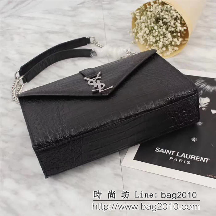 YSL聖羅蘭 經典款 互扣式金屬YSL標誌 平紋原版皮肩背包 26589 YAS1011